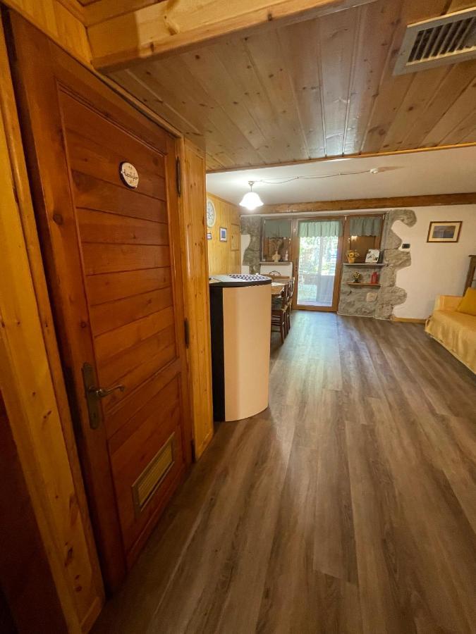 Апартаменти Chalet I Folletti Аббадія-Сан-Сальваторе Екстер'єр фото